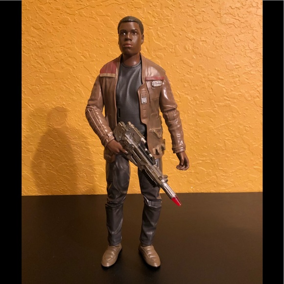 Star Wars Finn Action Figure - Picture 1 of 2